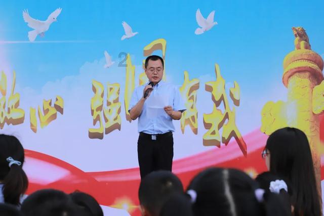 小魔仙的晚礼服